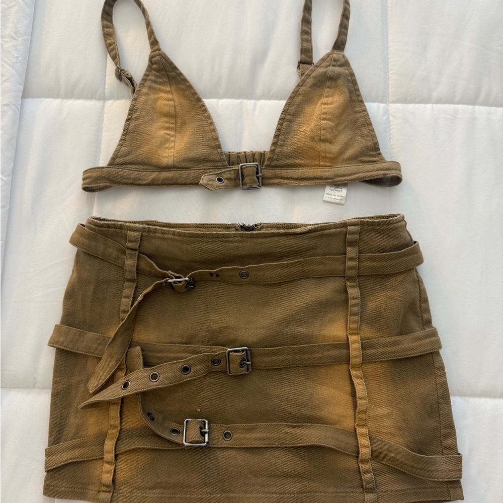 Brown Buckle Detail Skirt Set